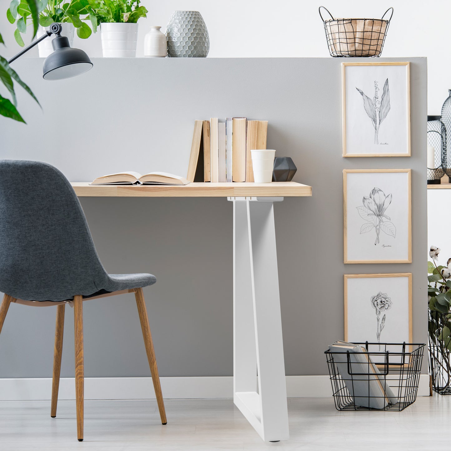 Pieds de table trapézoïdaux en métal 65x71 cm – Design industriel