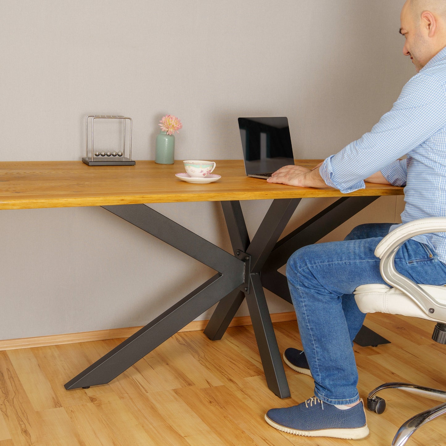Long Spider-Type Metal Center Leg – For Large Tabletops from 70 to 100 cm