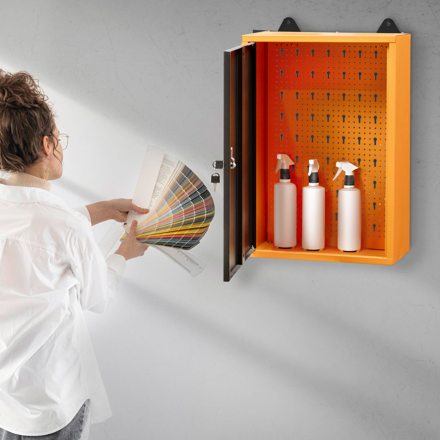 Armoire à outils murale en métal à une porte avec serrure et clé 40 x 60 x 20 cm
