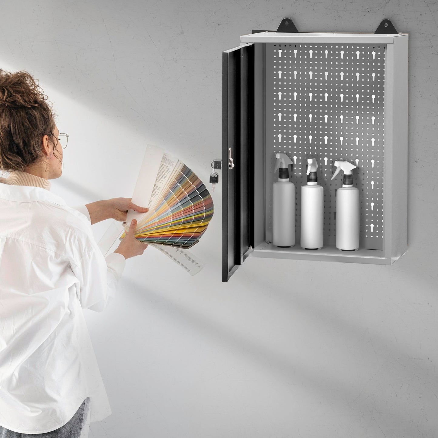 Armoire à outils murale en métal à une porte avec serrure et clé 40 x 60 x 20 cm